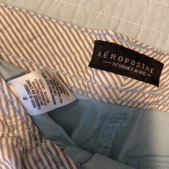 Size 8 Aeropostale Light Blue Jean Shorts - Picture 3 of 3